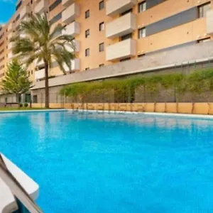 Apartment Buena Locacion Estacion Maria Zambrano Cerca De La Playa Y Centrico, Malaga